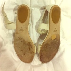 Gucci white Nadege flat sandal ankle wrap